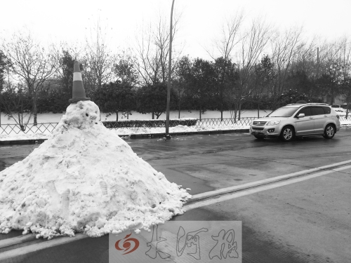 鄭州多個職能部門節(jié)日期間力推新風(fēng)尚 節(jié)后首日不團拜 鄭州多個職能部門節(jié)日期間力推新風(fēng)尚 節(jié)后首日不團拜