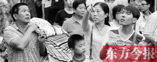 家長親自送孩子上大學(xué)，最主要的原因還是擔心孩子的安全問題