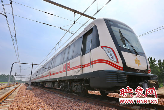 鄭州進(jìn)入“地鐵時(shí)代”，地鐵漸成交通骨干力量。