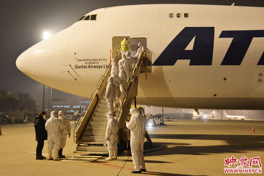 千只澳大利亞種羊“打飛的”落戶(hù)河南 創(chuàng)國(guó)內(nèi)多個(gè)第一 千只澳大利亞種羊“打飛的”落戶(hù)河南 創(chuàng)國(guó)內(nèi)多個(gè)第一
