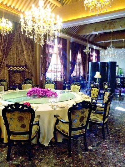  乙十六會(huì)所北海店包廂內(nèi)景。記者王文志攝