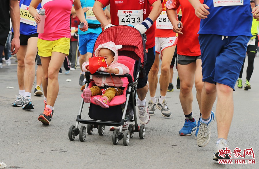估計是最小的參與者。