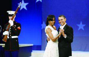 奧巴馬夫婦去年總收入298.8萬元人民幣。