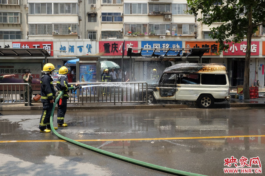 火災(zāi)現(xiàn)場(chǎng)。