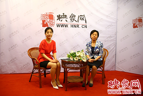 中國(guó)科學(xué)院大學(xué)副校長(zhǎng)王穎做客映象網(wǎng)2014高招“名校面對(duì)面”系列視頻訪談 中國(guó)科學(xué)院大學(xué)副校長(zhǎng)王穎做客映象網(wǎng)2014高招“名校面對(duì)面”系列視頻訪談