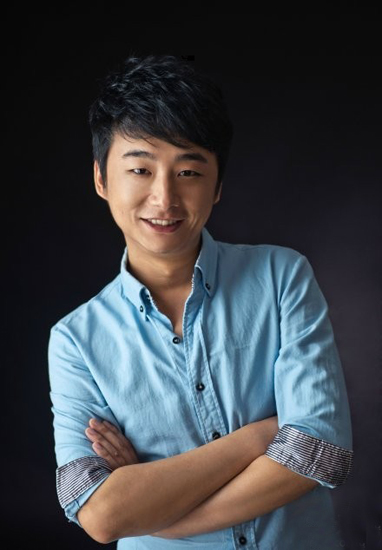 河南人民廣播電臺(tái)、搜狐體育首席特邀足球評(píng)論員