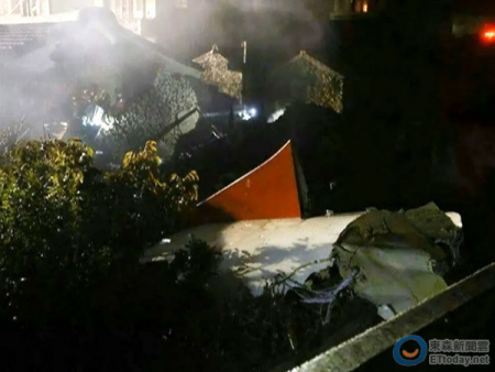 臺(tái)媒稱已找到35具復(fù)興乘客遺體 現(xiàn)場機(jī)身斷三截 臺(tái)媒稱已找到35具復(fù)興乘客遺體 現(xiàn)場機(jī)身斷三截