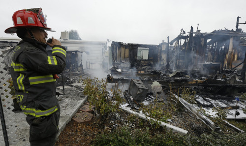 美國(guó)加州地震造成120人受傷震區(qū)進(jìn)入緊急狀態(tài) 美國(guó)加州地震造成120人受傷震區(qū)進(jìn)入緊急狀態(tài)