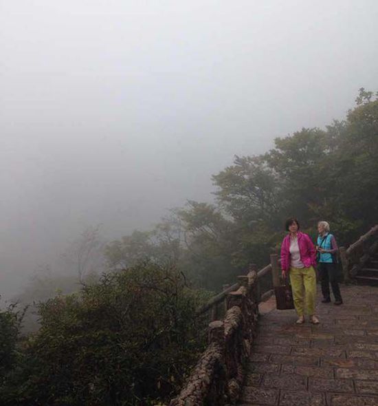 黃金周多個景區(qū)遇冷:黃山五臺山游客同比降3成 黃金周多個景區(qū)遇冷:黃山五臺山游客同比降3成