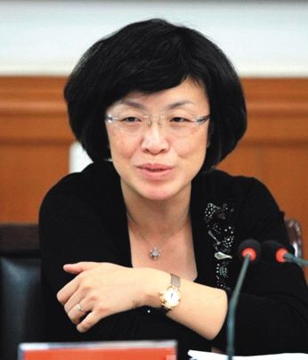 楊曉波 高平市原市長 4月30日涉嫌嚴(yán)重違紀(jì)接受調(diào)查；11月26日被雙開，移送司法機(jī)關(guān)