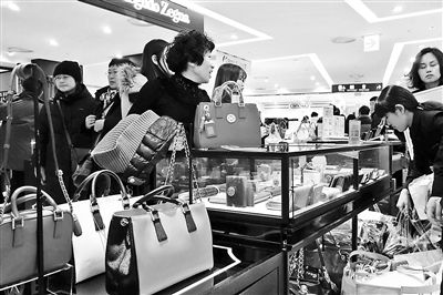 我國去年出境人數(shù)超過1億人次，境外消費超過1萬億元人民幣 供圖/CFP