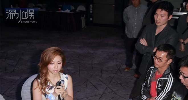 揭秘鄧紫棋背后的超級富二代男人 揭秘鄧紫棋背后的超級富二代男人