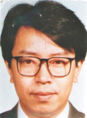 姚耿 現(xiàn)年53歲，外逃前任云南省五礦化工進出口（集團）公司上海浦東分公司經(jīng)理