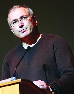 2014年3月10日，烏克蘭，霍多爾科夫斯基在基輔理工大學發(fā)表演講。