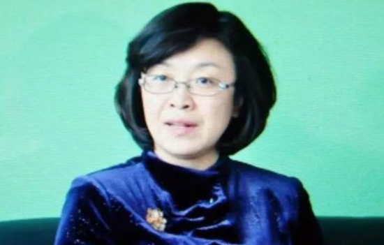 媒體曝女官員落馬前舉動:與多名上下級通奸(圖) 媒體曝女官員落馬前舉動:與多名上下級通奸(圖)