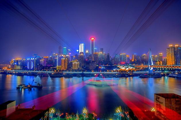 中原地產數(shù)據(jù)顯示，8月最后一周，上海市新建商品住宅成交已連續(xù)5天破千，昨日（8月31日）更是達到單日成交1123套。