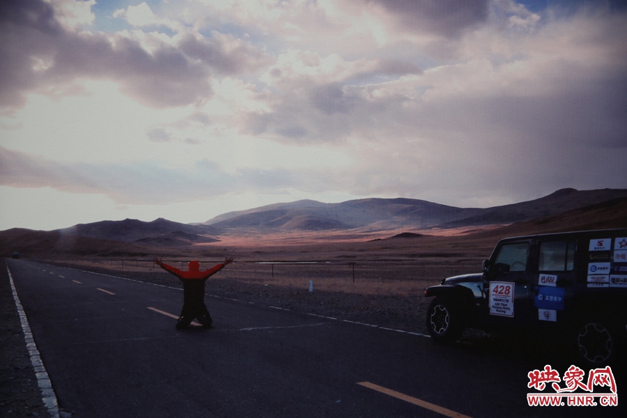 賽車的世界、更是男人的世界。圖為部分參展攝影作品。