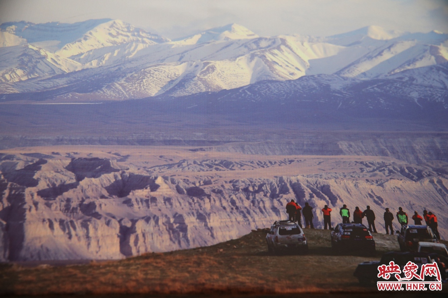 賽車的世界、更是男人的世界。圖為部分參展攝影作品。