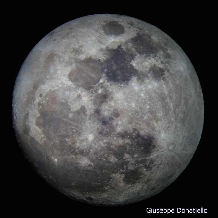 68年來最大！今晚夜空上演超級(jí)月亮