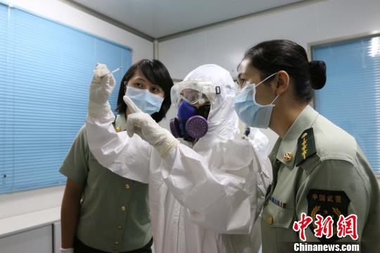 中越邊境聯(lián)防聯(lián)控演練防“埃博拉”疫情入境 中越邊境聯(lián)防聯(lián)控演練防“埃博拉”疫情入境