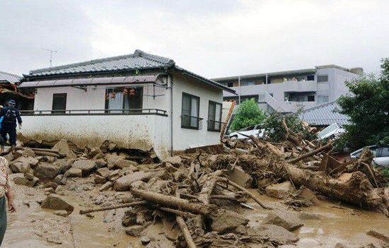 日本廣島泥石流災害失蹤人數(shù)升至43人 死亡39人 日本廣島泥石流災害失蹤人數(shù)升至43人 死亡39人