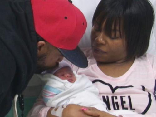 俄亥俄州一對同為元旦生日的夫妻，就在剛剛過去的1月1日，又生下了自己的女兒。