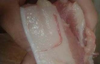 網(wǎng)上流傳豬肉有鉤蟲系謠言 多地辟謠 網(wǎng)上流傳豬肉有鉤蟲系謠言 多地辟謠