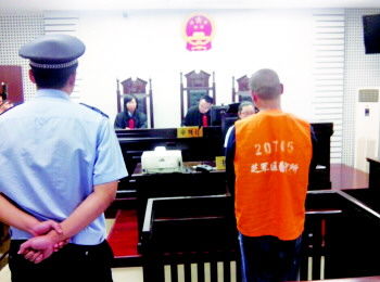 90后男子裝39歲 90后男子裝39歲