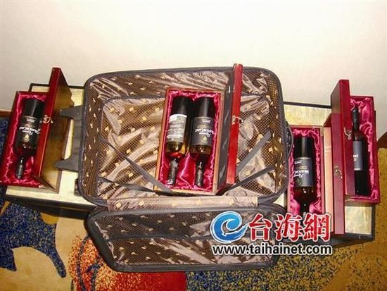 日本毒販來中國(guó)購(gòu)冰毒回國(guó)提煉 有黑幫背景 日本毒販來中國(guó)購(gòu)冰毒回國(guó)提煉 有黑幫背景