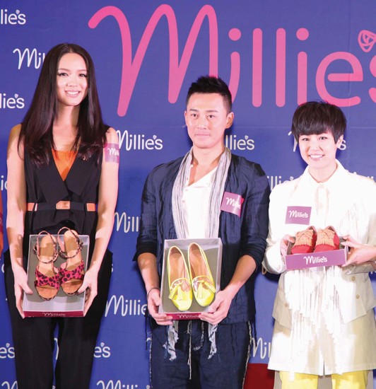 不過，跟世姐合影，也只是美不美，美多少的問題。