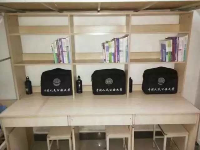 這個(gè)學(xué)校的男生宿舍火了！女同學(xué)都喊著要嫁