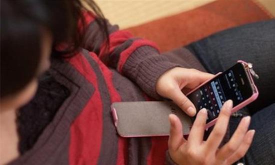 真能亮瞎眼？如何減少手機(jī)對(duì)眼睛的傷害