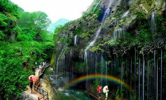 豫西大峽谷對(duì)全國(guó)中、高考學(xué)子0元門票開(kāi)放(圖)