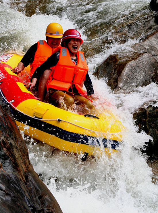 豫西大峽谷對(duì)全國(guó)中、高考學(xué)子0元門票開(kāi)放(圖)