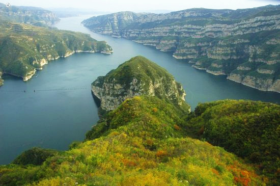 到黃河三峽“飛”黃河、拜孔子、探溶洞