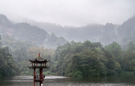 中秋出游需愜意 六大"人少好玩"旅游目的地推薦 中秋出游需愜意 六大"人少好玩"旅游目的地推薦