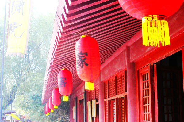 中國(開封)第32屆菊花文化節(jié)圓滿落下帷幕 中國(開封)第32屆菊花文化節(jié)圓滿落下帷幕