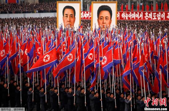 4月20日，包括軍人、公務員與平壤市民在內的朝鮮各界民眾在金日成廣場集會，譴責并發(fā)誓要“消滅”韓國李