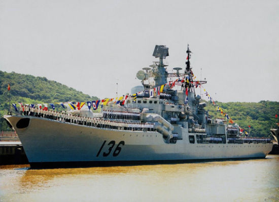 資料圖：東海艦隊的杭州號驅逐艦。