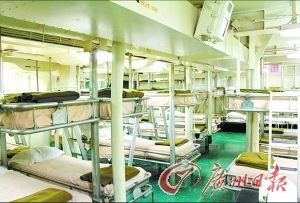 航母上的水兵宿舍。（資料圖片）
