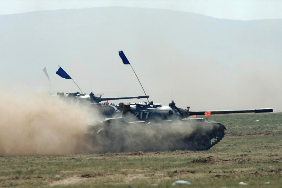 　火車上59式坦克密密麻麻。