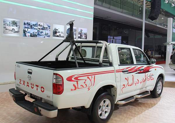 國產品牌推出利比亞皮卡戰(zhàn)車。