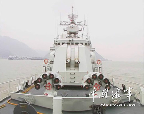 東海艦隊(duì)遠(yuǎn)海訓(xùn)練艦艇編隊(duì)赴西太平洋訓(xùn)練。