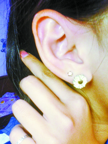 新《要求》打耳洞一年內(nèi)不能獻(xiàn)血 新《要求》打耳洞一年內(nèi)不能獻(xiàn)血