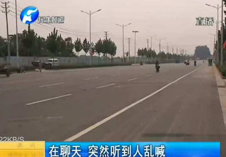 越野車(chē)發(fā)瘋直接撞向人群