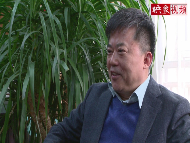 《文聯(lián)豫軍領(lǐng)軍人物》王守國(guó)：寫文藝評(píng)論要甘當(dāng)“書(shū)蟲(chóng)”