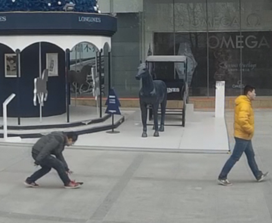 鄭州表情之跨年笑臉 撿人錢包拒絕歸還 正義哥在哪？