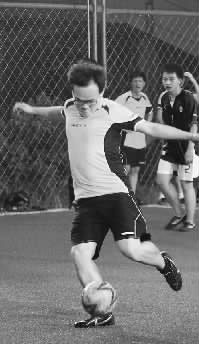 雖然俺是替補，可腳法依然風(fēng)騷