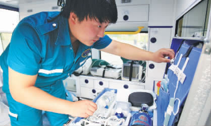 每個(gè)比賽，醫(yī)護(hù)人員都會(huì)提前出現(xiàn)