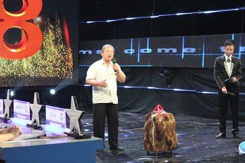 年近七旬創(chuàng)業(yè)老伯，這種創(chuàng)業(yè)精神你感動(dòng)了嗎？